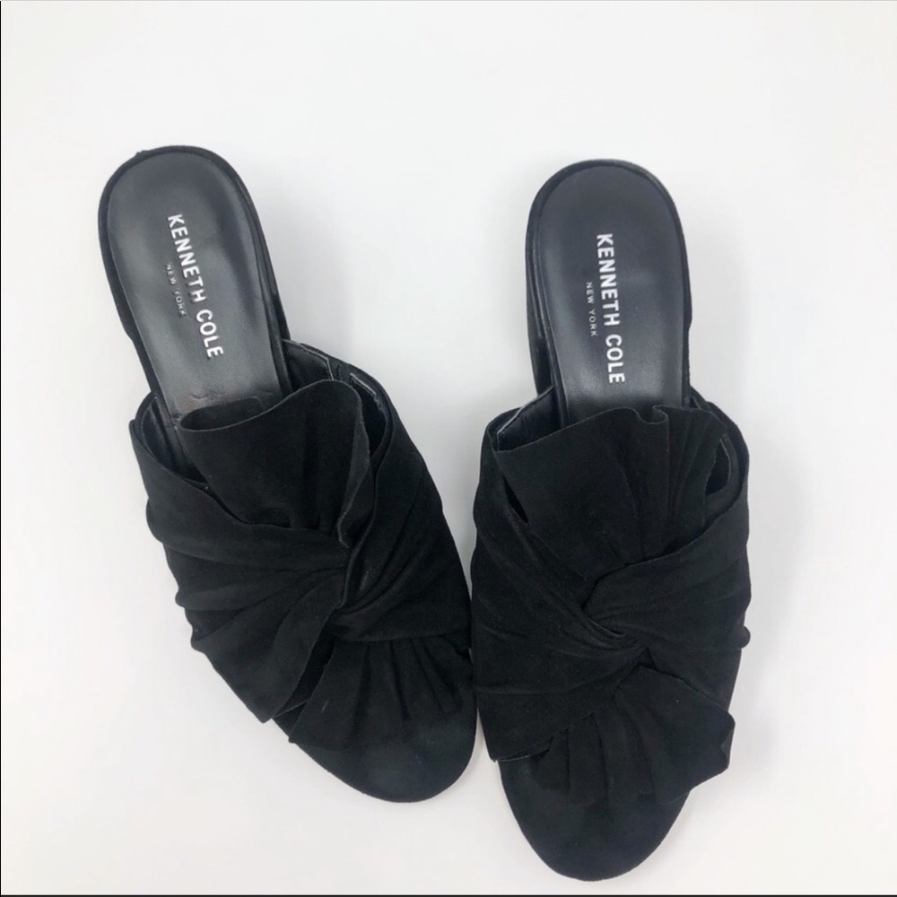 Kenneth Cole Vali Ruched Twist Front Sandal 9.5